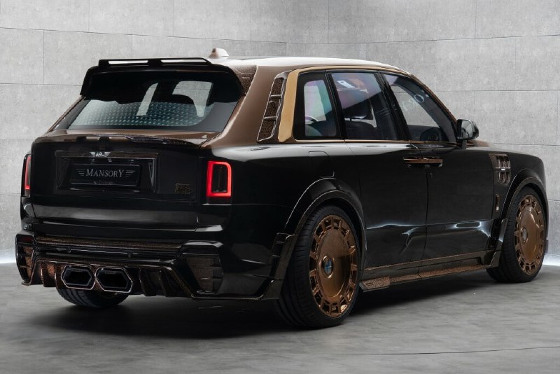 Уникальный Rolls-Royce Cullinan от Mansory
