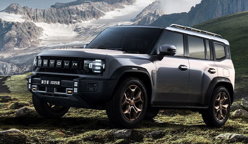 Обновленный кроссовер Jetour Traveler для китайского рынка