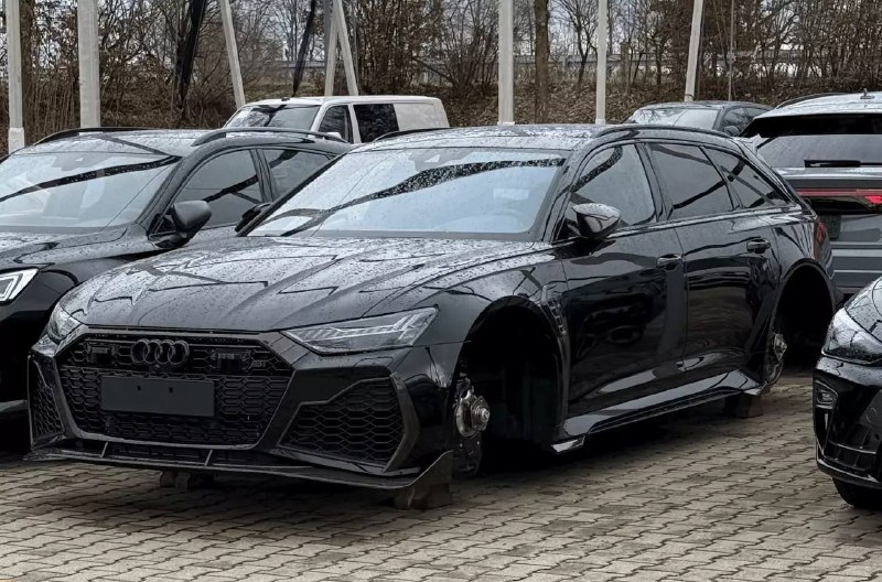 Кража в тюнинг-ателье ABT: ущерб в 300 тысяч евро