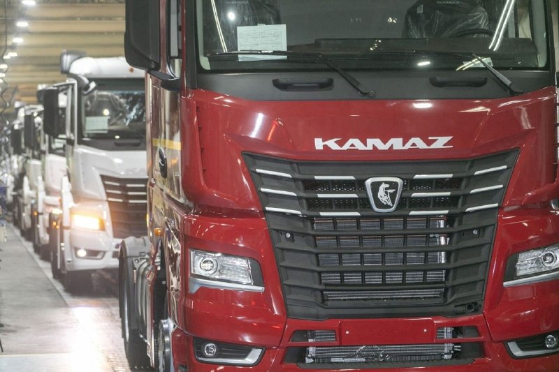 Рост российского автопрома в начале 2025 года