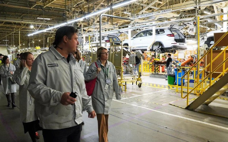 Продолжение производства автомобилей на заводе Nissan