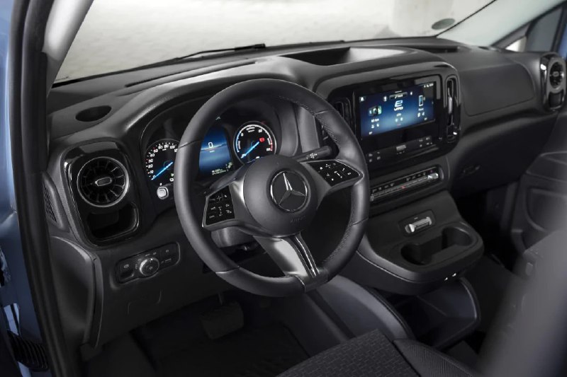 Новая электрическая версия Mercedes Vito