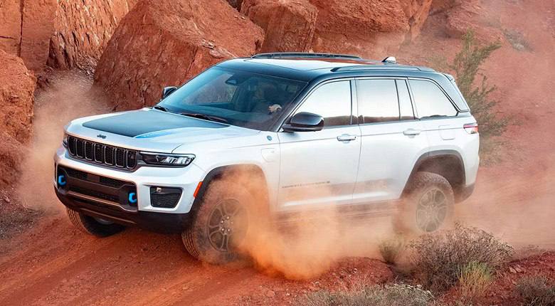 Jeep Grand Cherokee L Summit Reserve: новые стандарты внедорожников