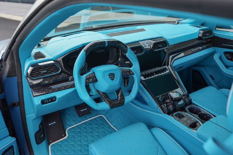 Mansory представляет уникальное купе на основе Lamborghini Urus
