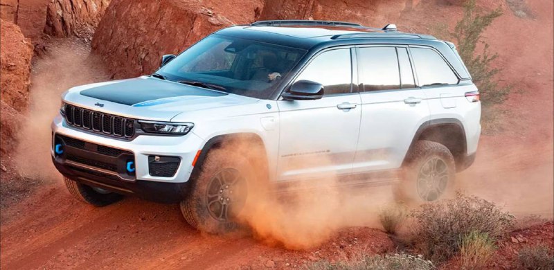 Jeep Grand Cherokee L Summit Reserve теперь в Подмосковье