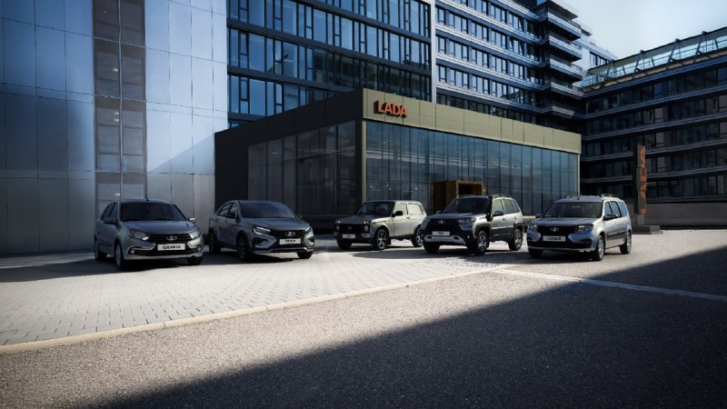 Продажи Lada в марте 2025 года: рост в условиях сокращения рынка