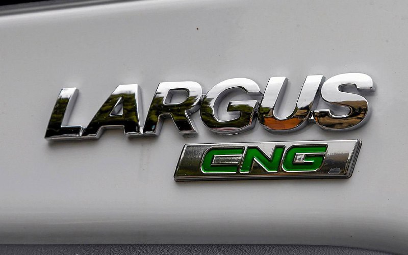 Старт продаж Lada Largus CNG: обновленный универсал и фургон