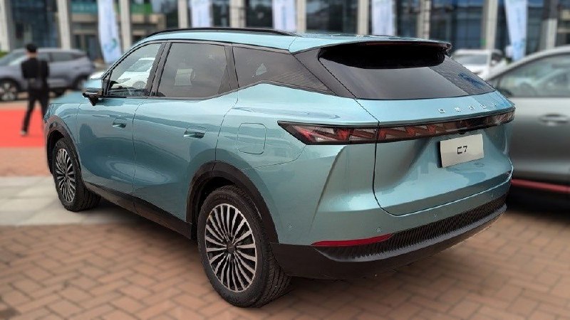 Omoda представляет новый кроссовер C7 для российского рынка