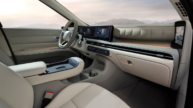 Hyundai представил обновлённый водородный кроссовер Nexo