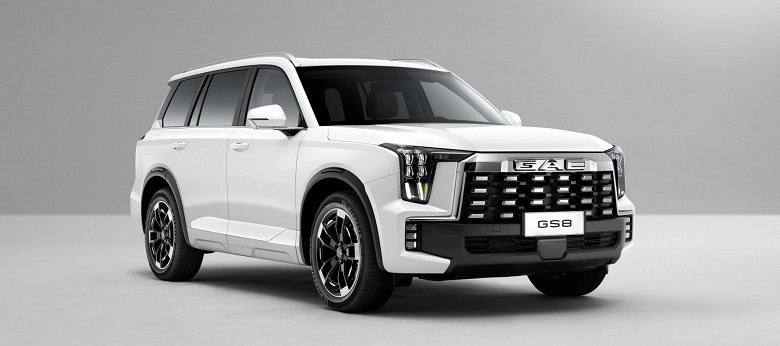 Новый внедорожник GAC GS8 GX Traveller поступает в продажу в России