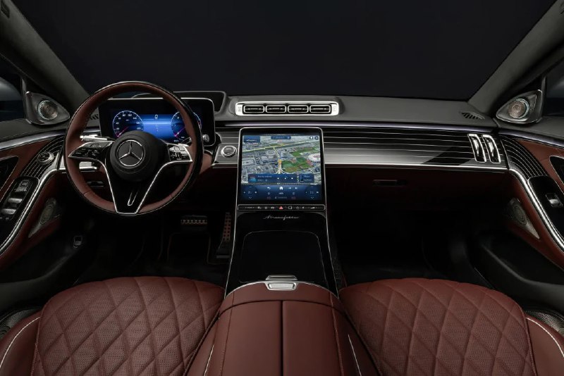 Обновленный Mercedes-Benz S-Class: новый уровень автопилота и технологий