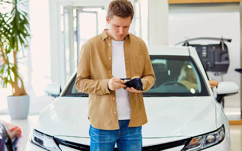 Кризис на российском авторынке: резкое сокращение продаж