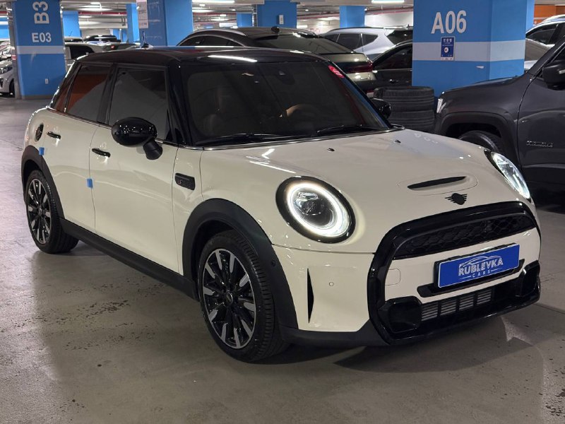 Эксклюзивное предложение Mini Cooper S 5 Door Classic