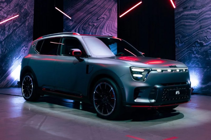 Электрический кроссовер Smart от Brabus: мощность и стиль