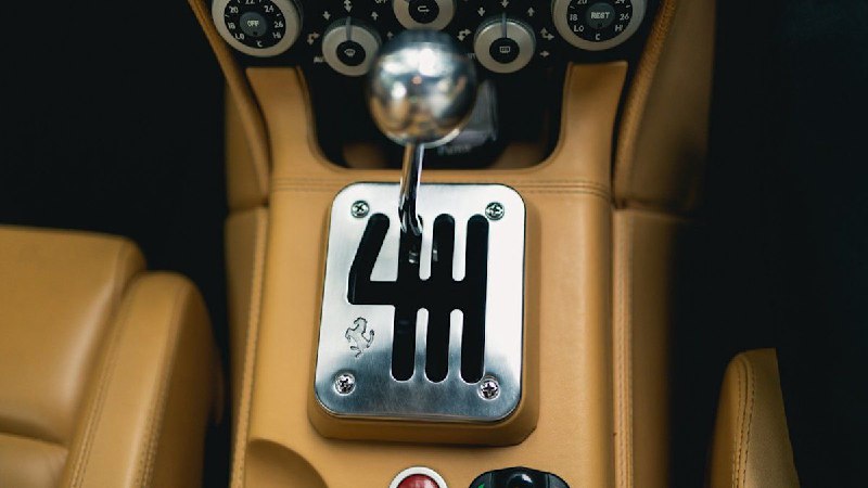 Ferrari рассматривает возвращение механической трансмиссии