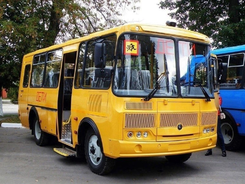 Рынок автобусов в России за март 2025 года: резкое падение и лидерства