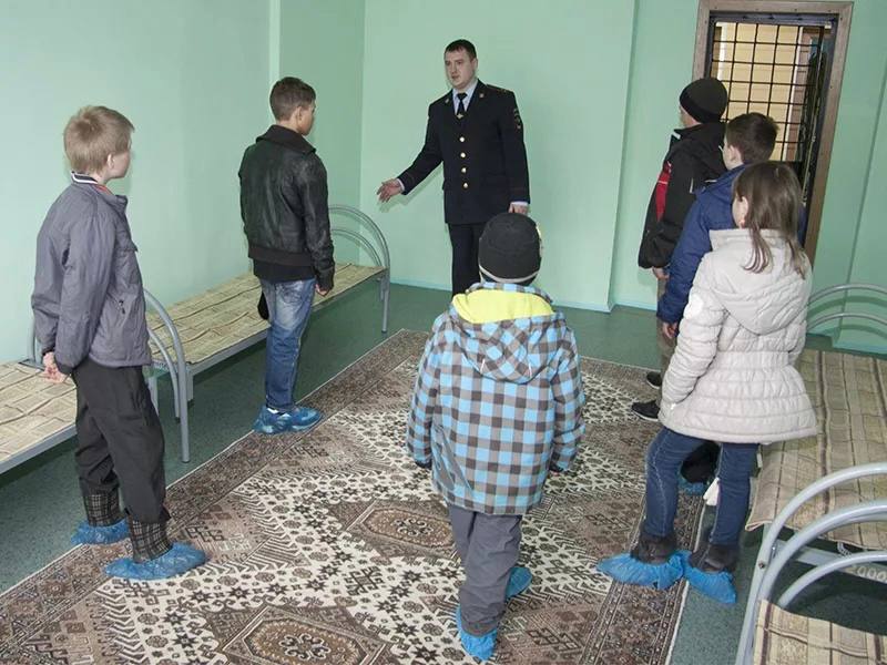 Подростка задержали за поломку правил на мотоцикле