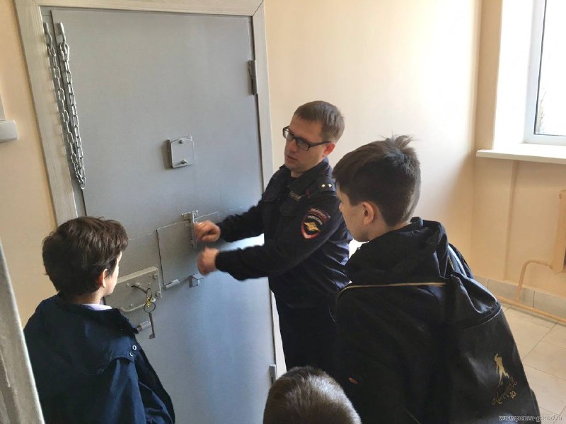 Подростка задержали за поломку правил на мотоцикле