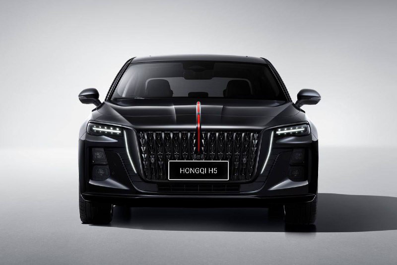 Новая версия Hongqi H5: Black Edition