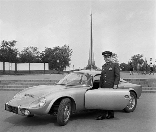 Автомобиль, который подарили Юрию Гагарину