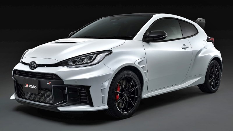 Обновленный Toyota GR Yaris: Динамика и Стиль