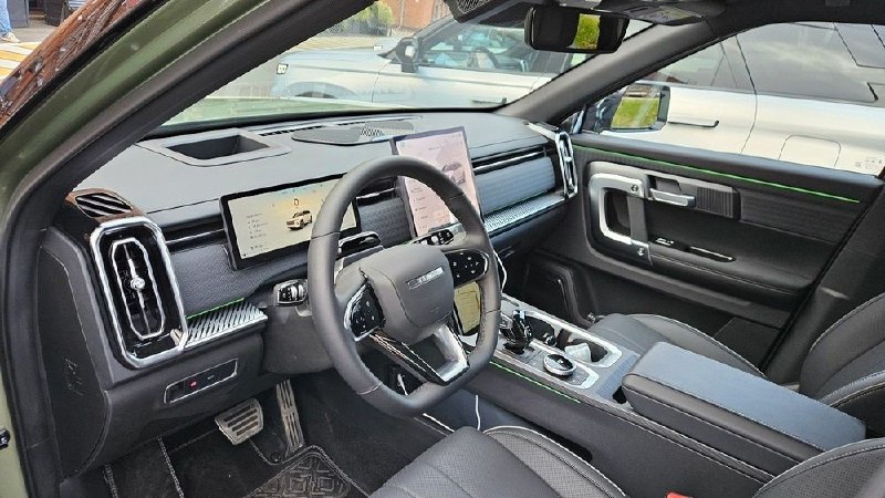 Новый двигатель для кроссовера Jaecoo J7: что ожидает российских автолюбителей