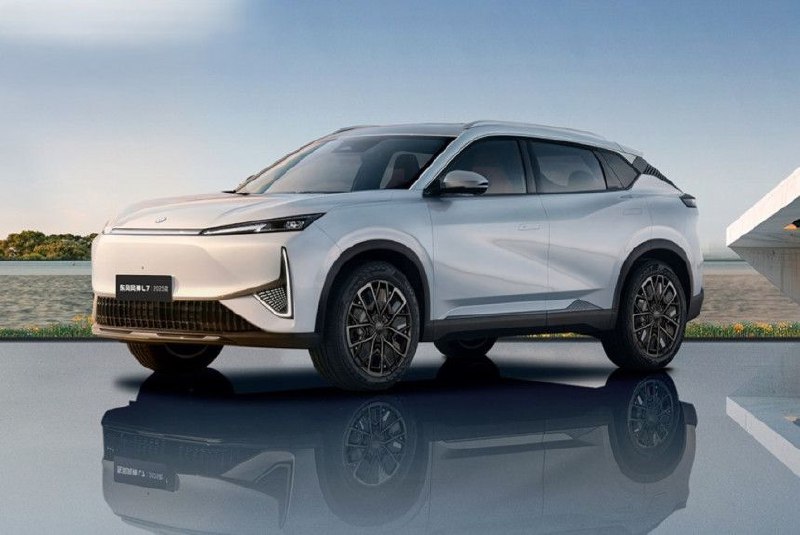 Обновленный кроссовер Dongfeng Aeolus L7: доступность и дальнобойность