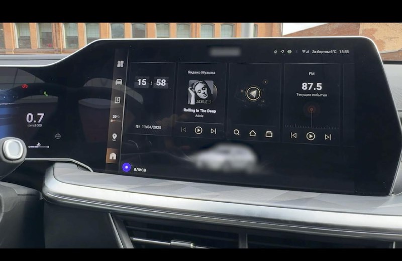 Обновленная мультимедийная платформа Яндекс Авто: управление автомобилем голосом