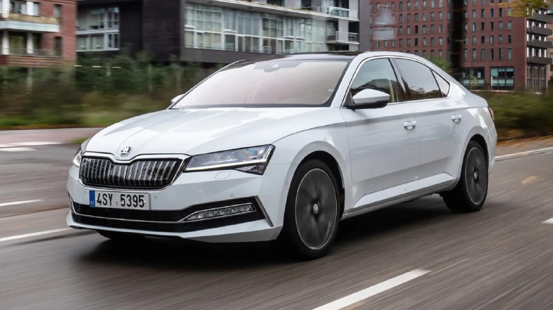 Skoda Superb в России: доступнее китайских аналогов