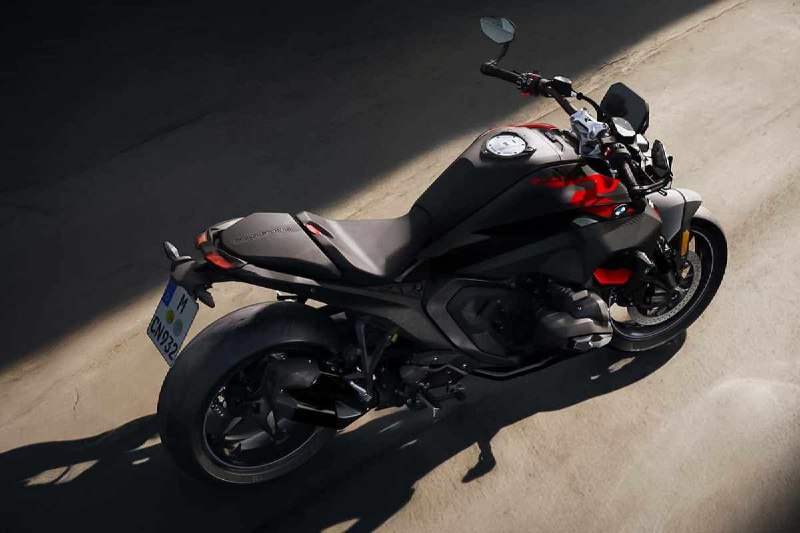 BMW R 1300 R: Новый стандарт для оппозитных родстеров