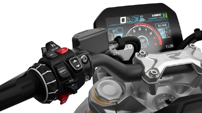 BMW R 1300 R: Новый стандарт для оппозитных родстеров