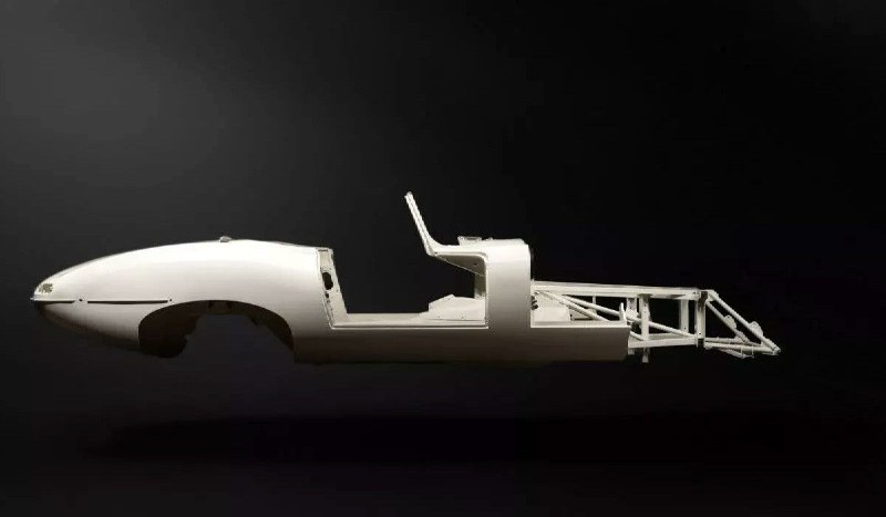 Jaguar Classic представляет новые кузовные детали для E-Type