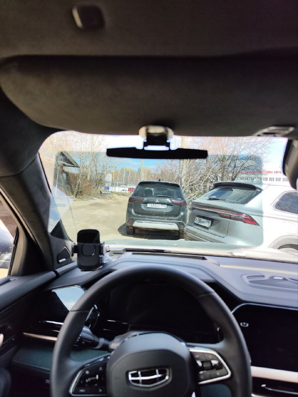 Эффективные способы защиты от солнца в автомобиле