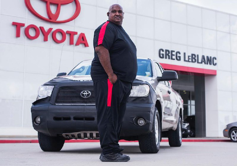Американец снова покоряет миллион миль на пикапе Toyota