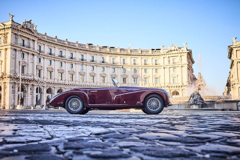 Парад ретро автомобилей в Риме: Anantara Concorso Roma