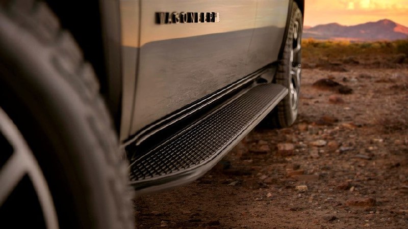 Премьера специальной версии Jeep Wagoneer Overland на автосалоне в Нью-Йорке