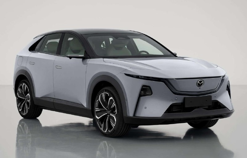 Китайский Минпром представил новый кроссовер Mazda EZ-60 с электромобилем и гибридной версией