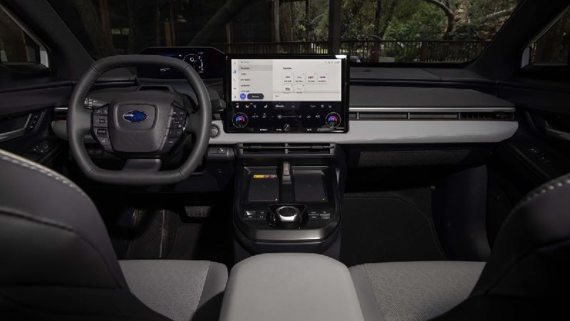 Обновлённый электрокроссовер Subaru Solterra получил модернизированный дизайн и улучшенные характеристики