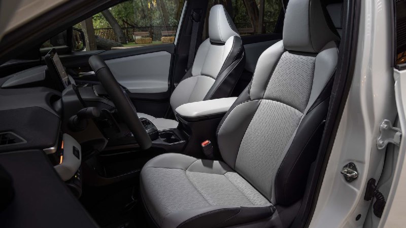Обновлённый электрокроссовер Subaru Solterra получил модернизированный дизайн и улучшенные характеристики