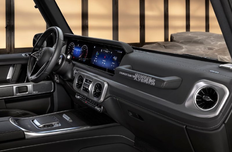 Объявлена лимитированная версия Mercedes-Benz G-Class с ретро-дизайном