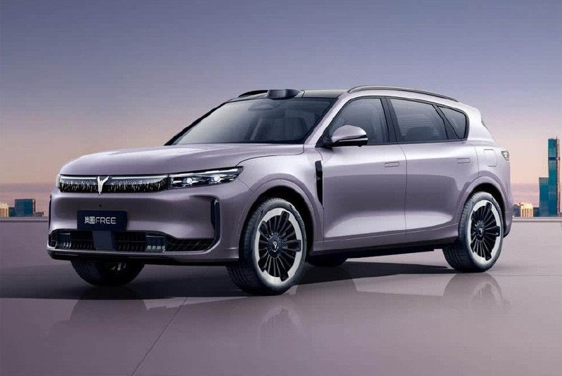 Обновленный кроссовер Voyah Free и новый трехрядный SUV: что ждать на автосалоне в Шанхае