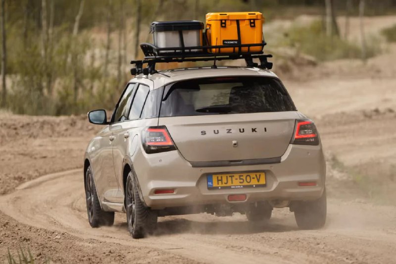 Нидерландский показной внедорожный вариант Suzuki Swift для туристических поездок