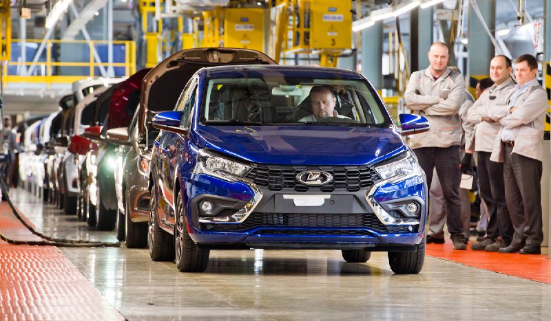 АвтоВАЗ начал производство обновленной модели LADA Iskra