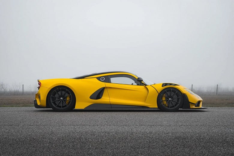 Hennessey представила усовершенствованный гиперкар Venom F5 Evolution