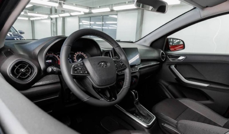 АвтоВАЗ выразил озабоченность из-за цен на китайские автомобили