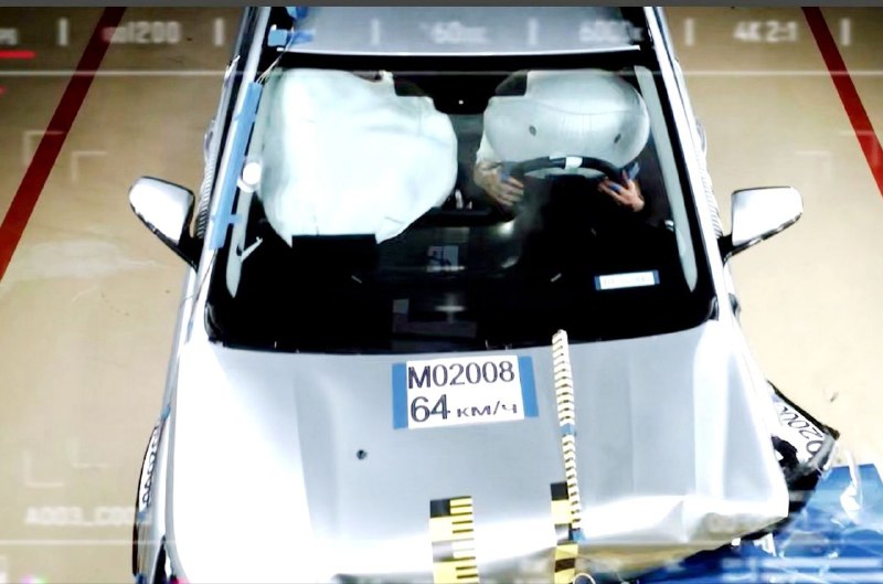 АВТОВАЗ представил видео тестов безопасности новой модели LADA Iskra
