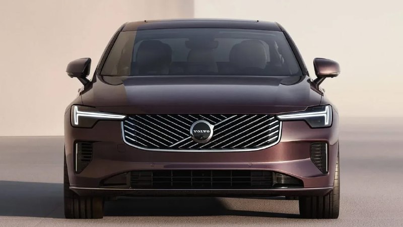 Volvo прекращает продажи седанов S90 в Европе и Америке, оставляя их в Китае в обновленном виде