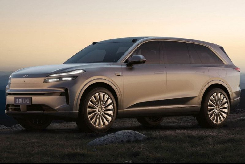 Nio представила крупный электрокроссовер Onvo L90