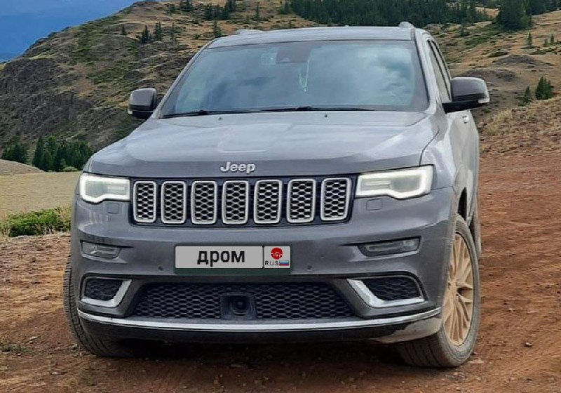 Опыт эксплуатации Jeep Grand Cherokee 2017: достоинства и недостатки