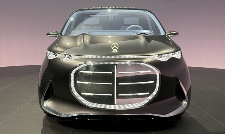Mercedes-Benz представил роскошный электрошаттл Vision V на замену V-классу